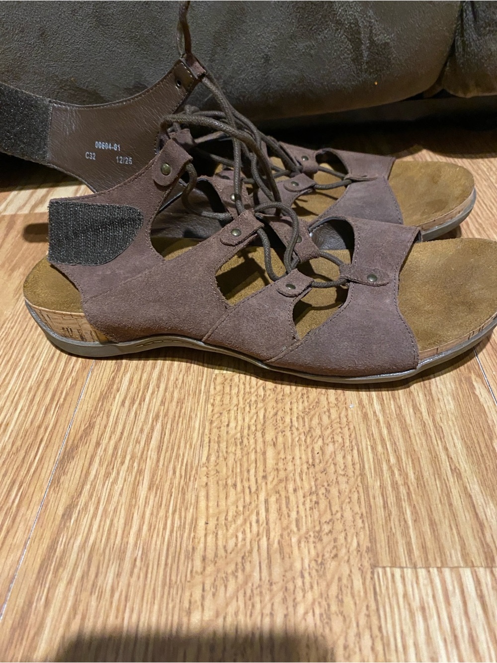 BearPaw Women's Brown Lace-Up Gladiator Sandals Sz.8